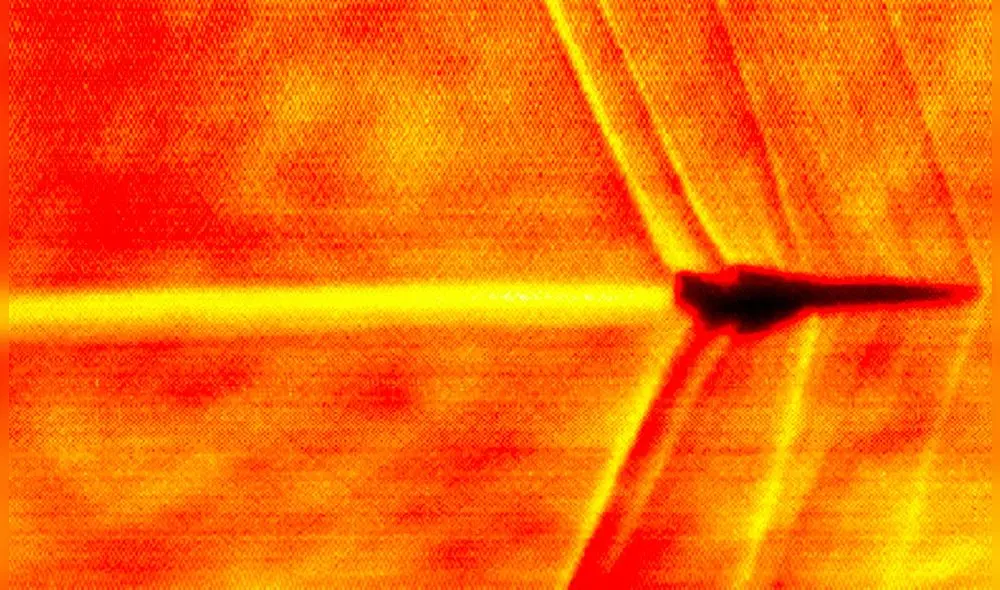 Las imágenes de la NASA fueron capturadas mediante telescopios terrestres con filtros especiales. Foto: NASA/Boom Supersónico