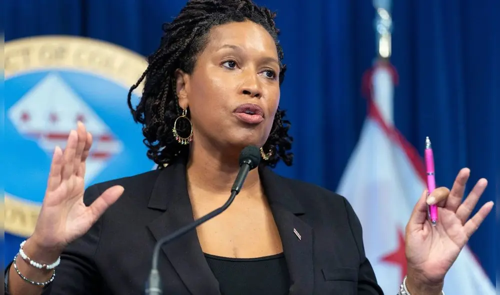 Alcaldesa de Washington modificará plaza 'Black Lives Matter' y borrará mural cercano a la Casa Blanca. Foto: News 10