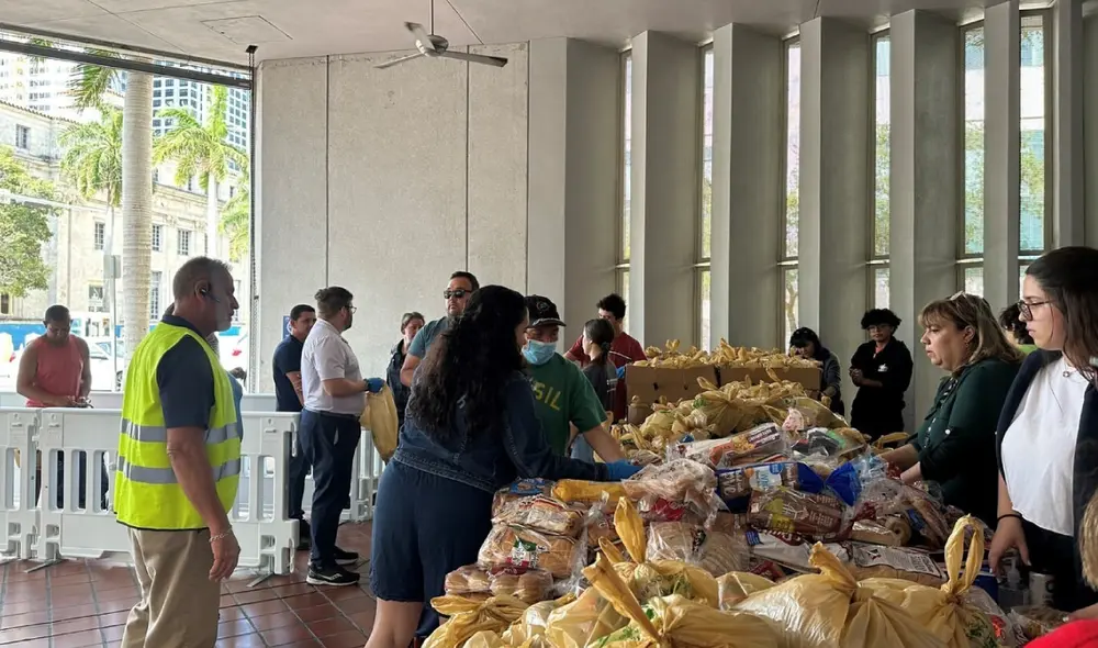 El estado de Florida entregará a los ciudadanos despensas gratuitas para los más necesitados. Foto: El País Uruguay El estado de Florida entregará a los ciudadanos despensas gratuitas para los más necesitados. Foto: El País Uruguay