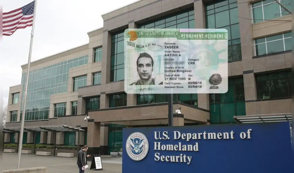 Existe un grupo específico de residentes que podrá obtener la Green Card de manera presencial en EE. UU. Foto: Composición LR/Telemundo/The Wall Street Journal Existe un grupo específico de residentes que podrá obtener la Green Card de manera presencial en EE. UU. Foto: Composición LR/Telemundo/The Wall Street Journal
