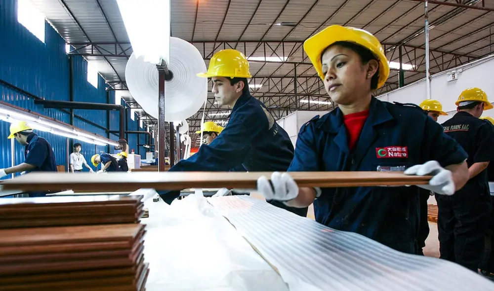La OIT enfatiza la importancia de promover reformas  para abordar la desigualdad en las responsabilidades del cuidado de personas. Foto: Andina