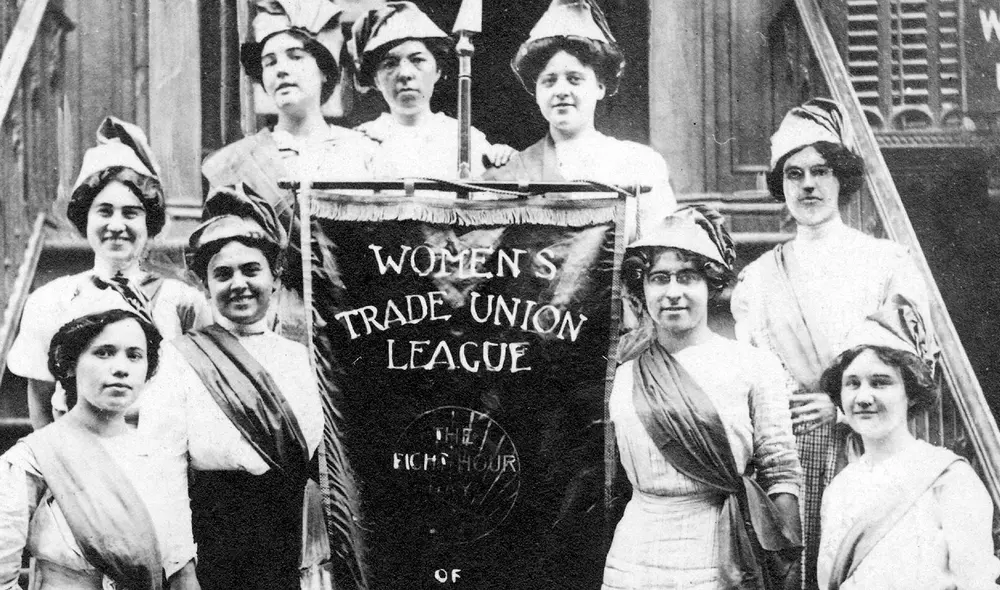 Cada 8 de marzo, millones de personas en el mundo salen a las calles para exigir derechos, recordar a las mujeres que abrieron camino y visibilizar las problemáticas que persisten en la sociedad. Foto: Cornell University Library. Cada 8 de marzo, millones de personas en el mundo salen a las calles para exigir derechos, recordar a las mujeres que abrieron camino y visibilizar las problemáticas que persisten en la sociedad. Foto: Cornell University Library.