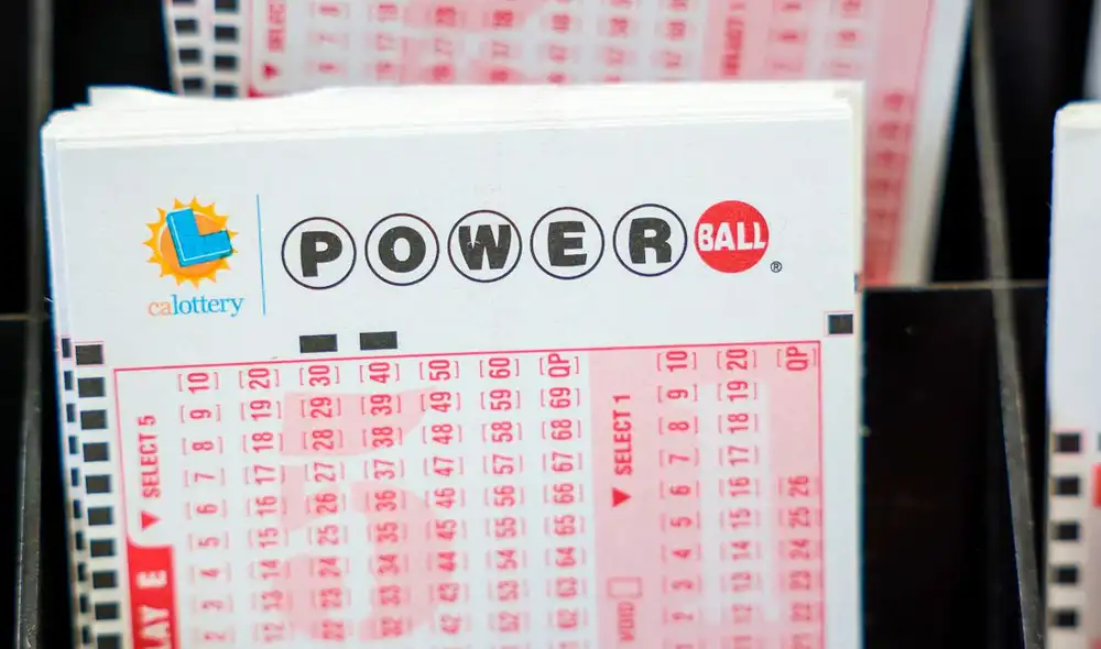 Los números seleccionado se basaron en la frecuencia en pasados sorteos y por su relevancia en diversos contextos culturales y estadísticos, según ChatGPT. Foto: CNN.