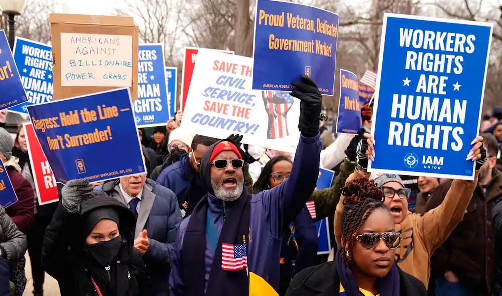 La reducción de personal en el HHS genera dudas sobre el impacto en los servicios de salud en Estados Unidos. Foto: El País La reducción de personal en el HHS genera dudas sobre el impacto en los servicios de salud en Estados Unidos. Foto: El País