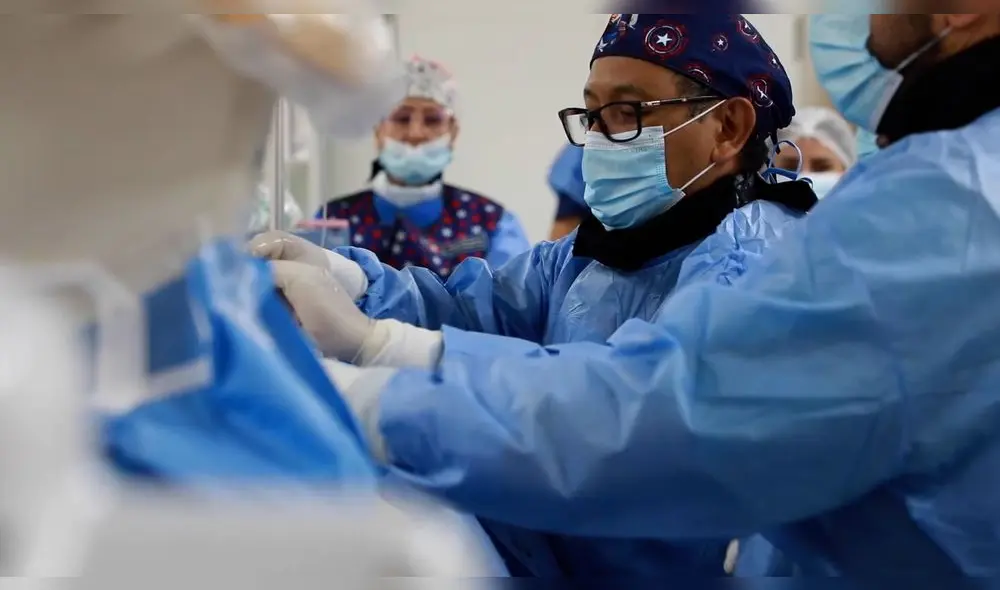 Médicos del hospital Guillermo Almenara salvan a diabéticos en estado crítico.