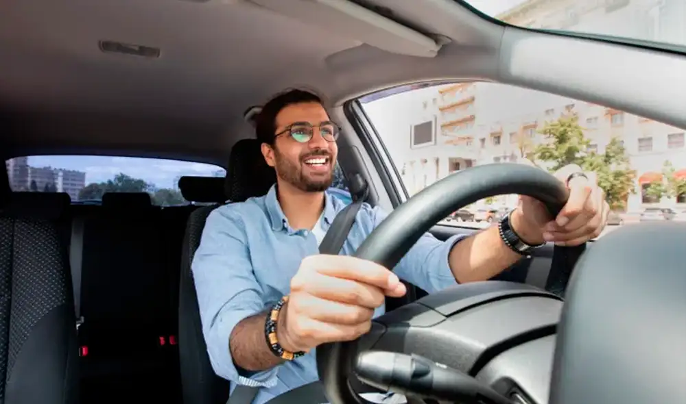 En Texas, se requiere una licencia de conducir válida para manejar legalmente, pero el DPS permite excepciones. Foto: Freeway Seguros