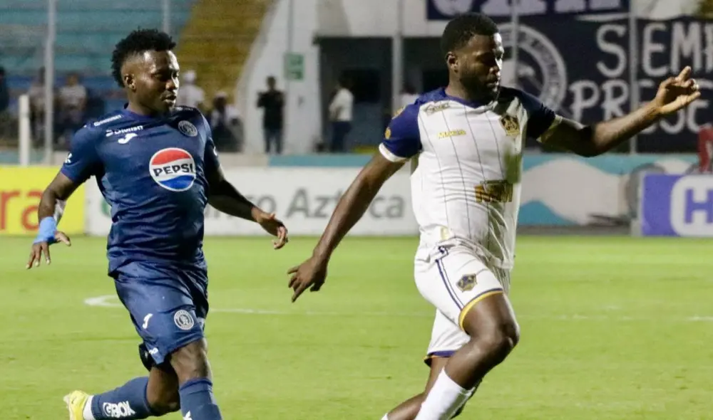 Con su triunfo ante Olancho, Motagua se ubica en el tercer lugar del Torneo Clausura con 18 puntos. Foto: Motagua