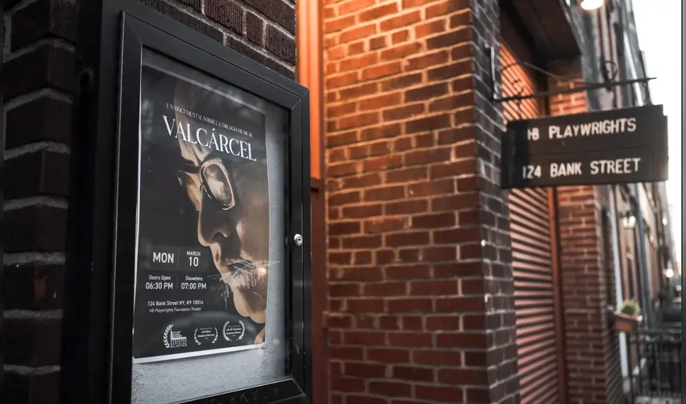 Homenaje a Edgar Valcárcel.