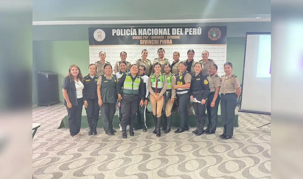 Las ponentes destacaron el papel fundamental que desempeñan las mujeres en la institución y al servicio de justicia en la comunidad. Las ponentes destacaron el papel fundamental que desempeñan las mujeres en la institución y al servicio de justicia en la comunidad.