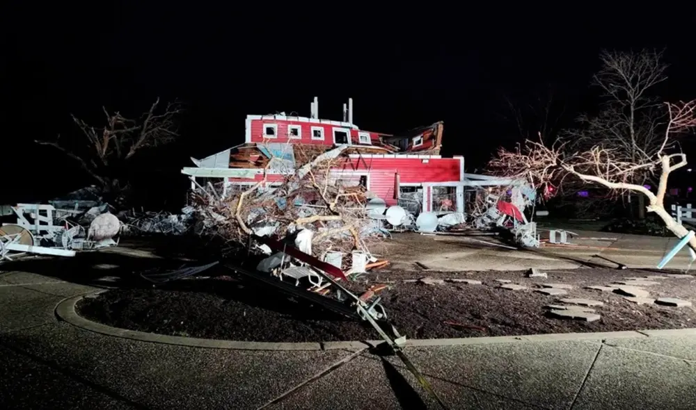 El tornado que pasó por Missouri fue calificado en la categoría EF4 o superior. Foto: EFE.