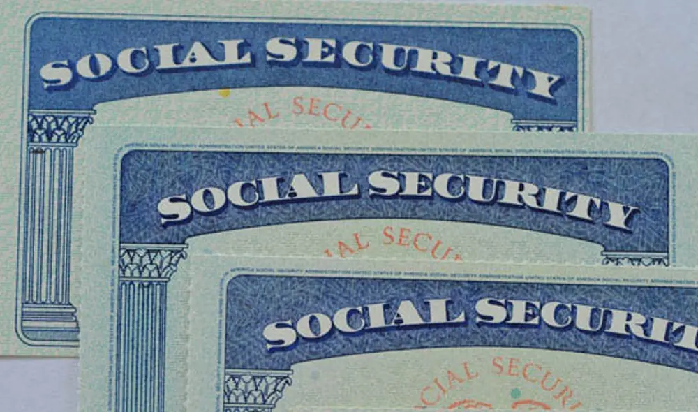 Estos documentos son solicitados para poder conseguir el número de Seguro Social en Estados Unidos. Foto: X