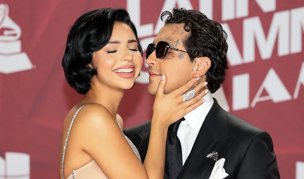 Los cantantes Christian Nodal y Ángela Aguilar se casaron en una ceremonia privada el año pasado en Morelos, México. Foto: AFP.