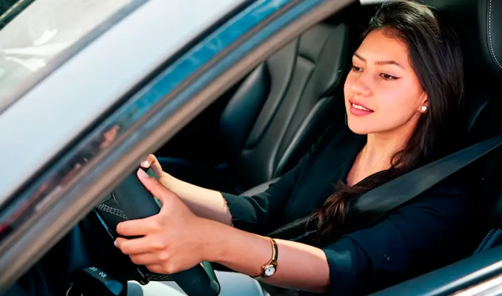 Las licencias otorgadas son un avance hacia la inclusión de personas indocumentadas en Estados Unidos. Foto: Freepik