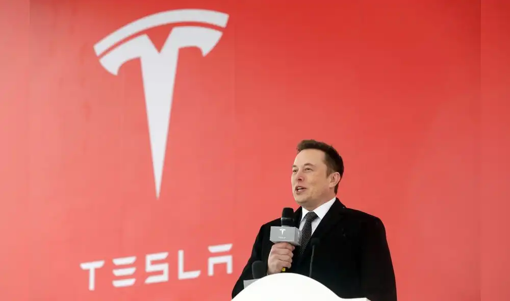 Descubre cómo Tesla, dirigida por Elon Musk, enfrenta el impacto de los aranceles de EEUU y apoya el comercio justo. Foto: El Cronista.
