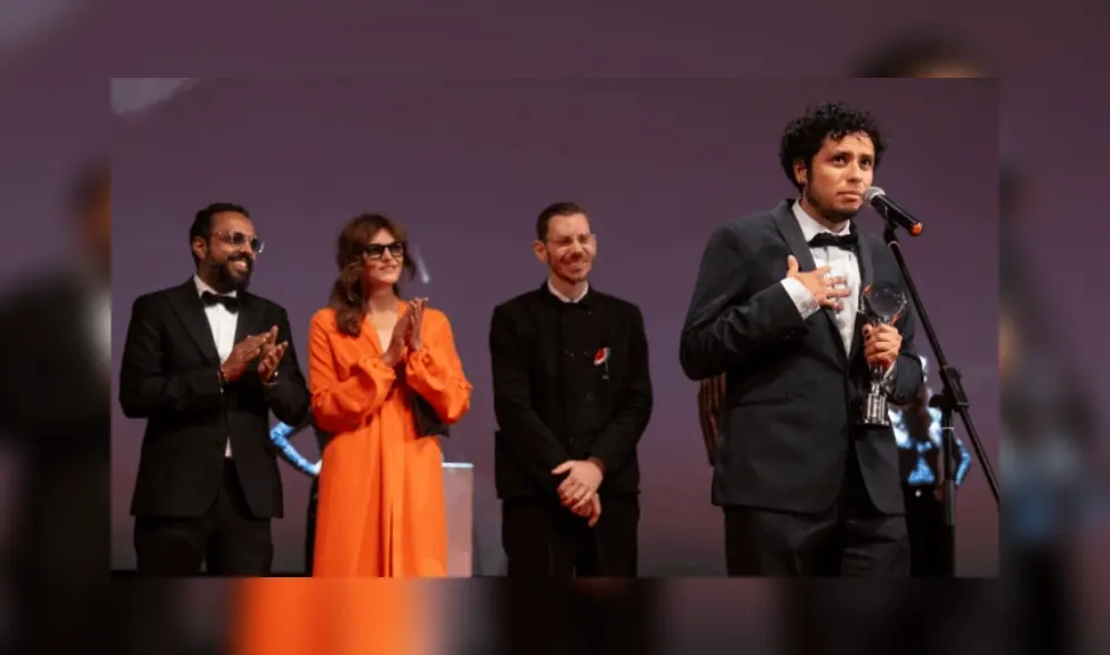 Paolo Tizón ganó dos premios en República Checa. Paolo Tizón ganó dos premios en República Checa.