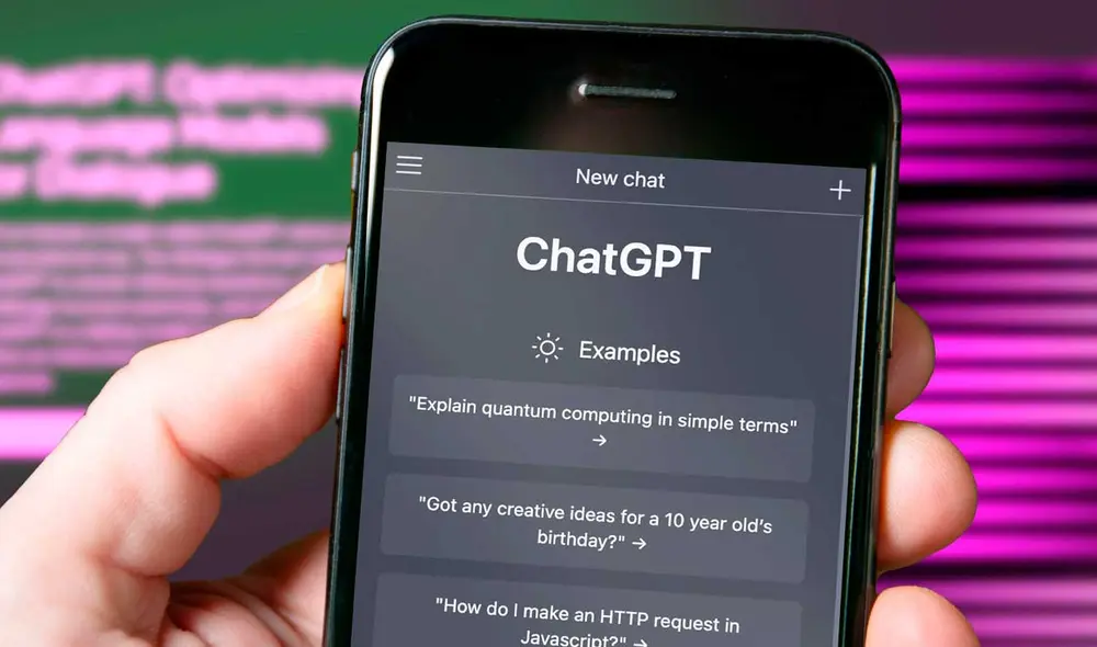 La app de ChatGPT está disponible en Android y iPhone. Foto: PC Mag La app de ChatGPT está disponible en Android y iPhone. Foto: PC Mag