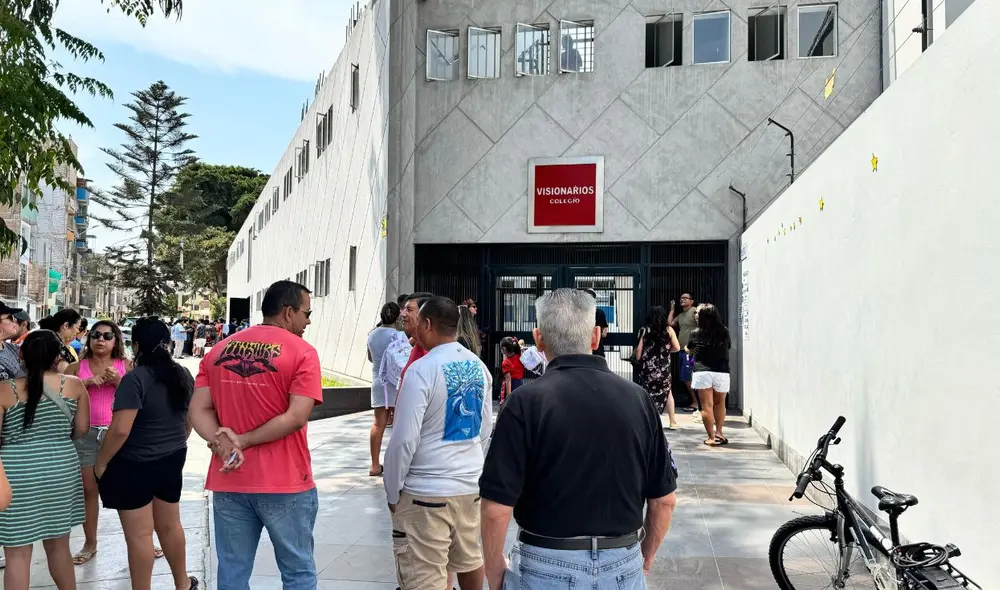 Desde que Juan Santiváñez asumió el cargo de ministro, el 16 de mayo de 2024, las denuncias por extorsión han llegado a 17.000 (hasta el 28 de febrero). Foto: LR