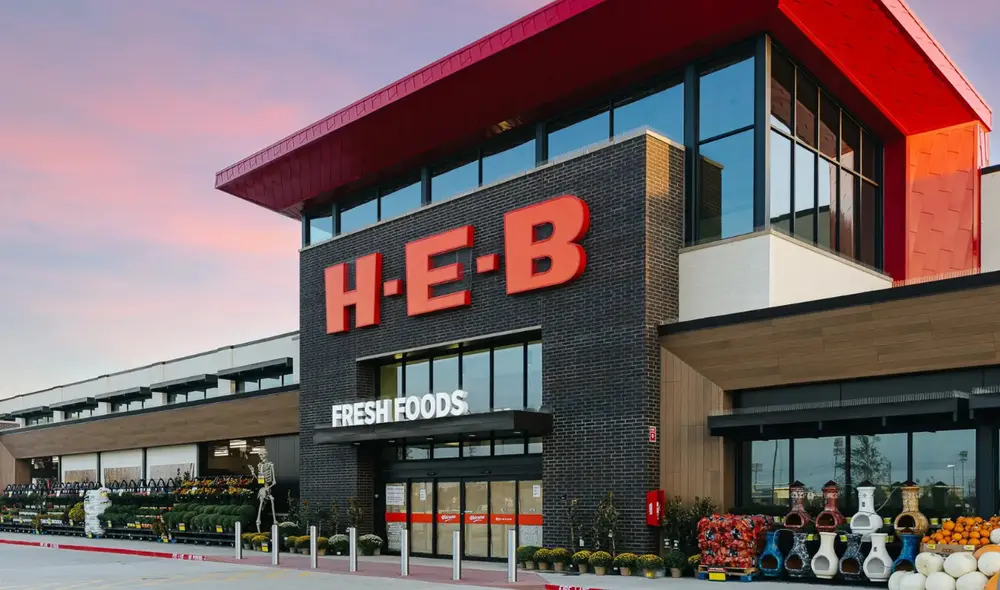 H-E-B abrirá una nueva megatienda en Denton, Texas, como parte de su expansión en la región de Dallas-Fort Worth. Foto: composición LR/CultureMap Dallas