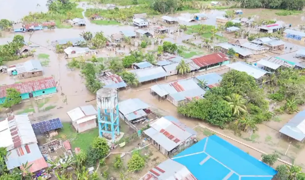 Crecida de río Ucayali inundó cerca de 500 viviendas. Foto: Difusión. Crecida de río Ucayali inundó cerca de 500 viviendas. Foto: Difusión.