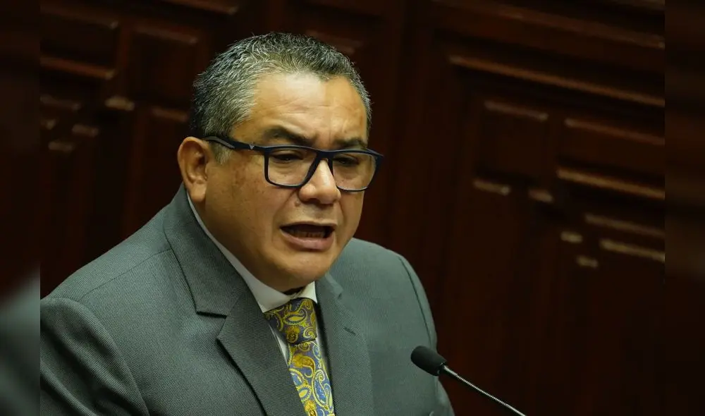 Se va. El Congreso le bajó el dedo a Juan José Santiváñez, uno de los alfiles de Dina Boluarte. Foto: John Reyes / LR