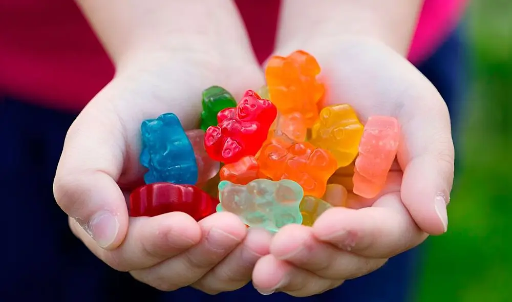 Robert F Kennedy, secretario de Salud de Estados Unidos, acusa que colorantes artificiales son perjudiciales para el aprendizaje de los menores. Foto: Sustempo