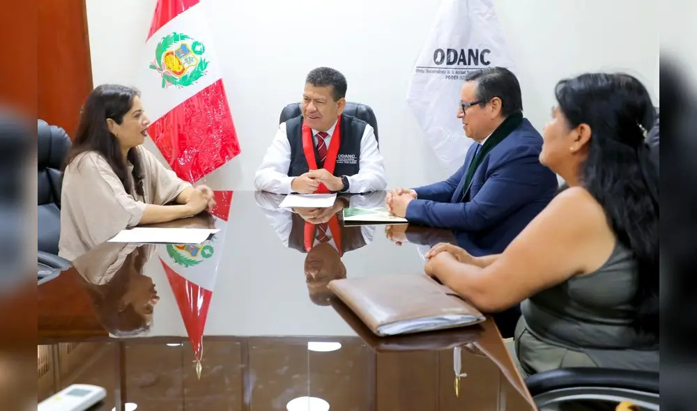 Ambas autoridades acordaron acciones conjuntas para garantizar una justicia más eficiente y transparente en Tumbes. Ambas autoridades acordaron acciones conjuntas para garantizar una justicia más eficiente y transparente en Tumbes.