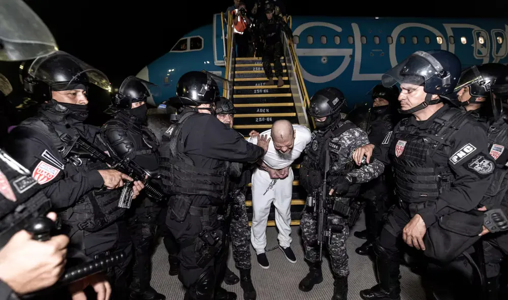 El gobierno de EE.UU., bajo el liderazgo de Donald Trump, ha sido criticado por aplicar la Ley de Enemigos Extranjeros. Foto: Secretaria de Prensa de la Presidencia