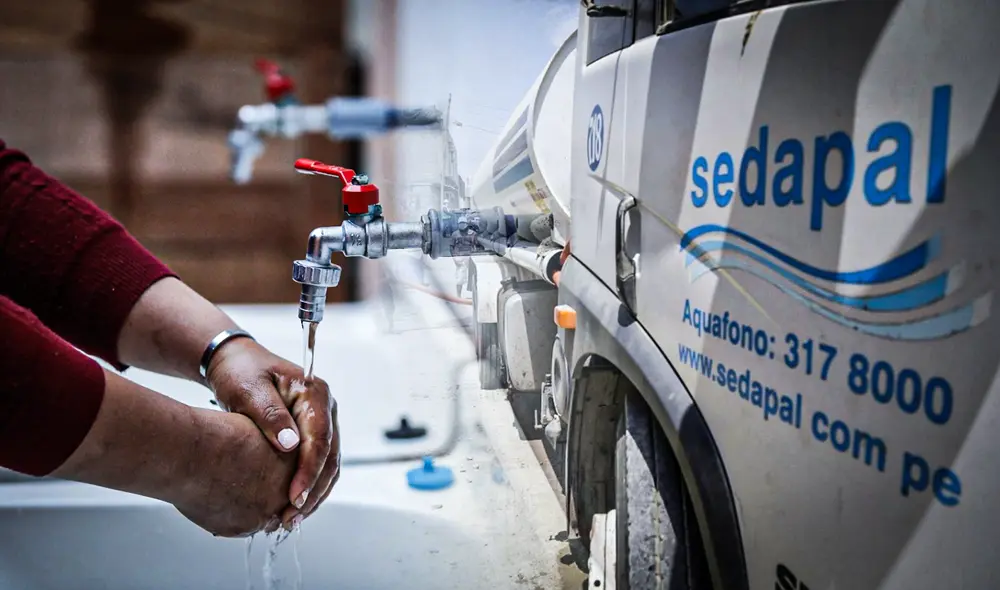 Sedapal anuncia corte de agua en diferentes distritos de Lima. Foto: composición LR.