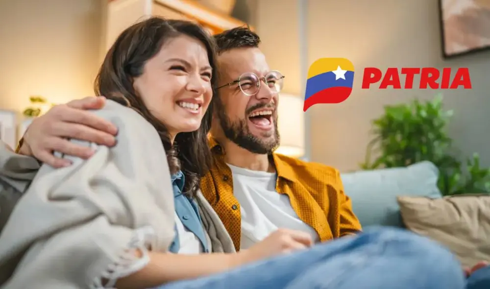 El régimen de Nicolás Maduro paga dos bonos especiales cada mes. Foto: composiciónLR/Freepik/Patria El régimen de Nicolás Maduro paga dos bonos especiales cada mes. Foto: composiciónLR/Freepik/Patria