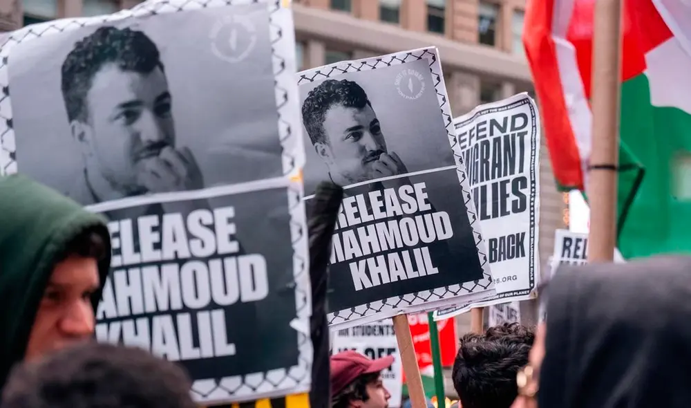 Mahmoud Khalil enfrenta la deportación, lo que genera dudas sobre los límites de la libertad de expresión y las protecciones legales para los titulares de una Green Card en Estados Unidos: Foto: NBC News