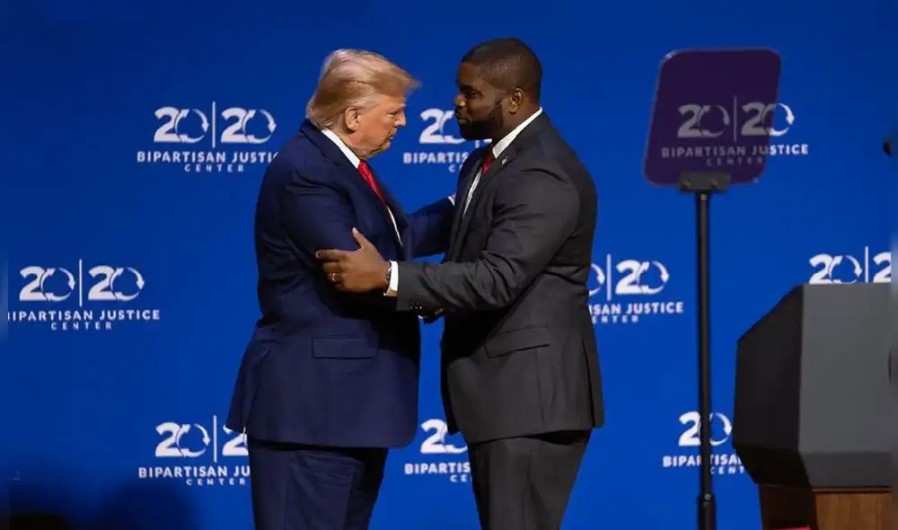 Byron Donalds, candidato de Donald Trump, aseguró ser una extensión de las políticas de Ron DeSantis en Florida. Foto: Byron Donalds