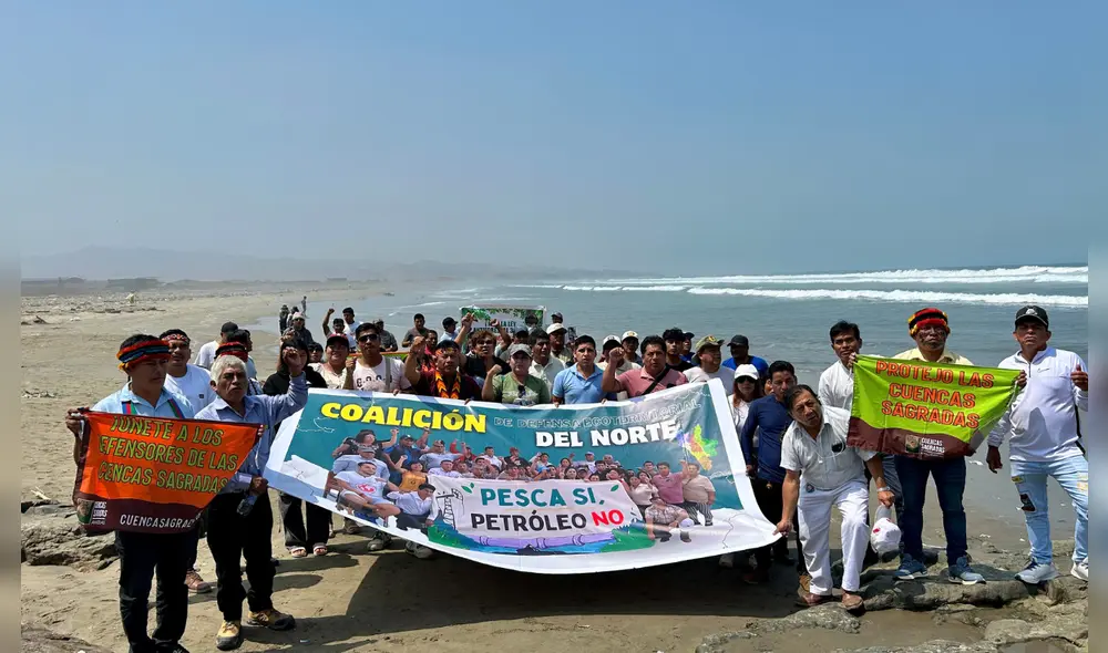 Gremios se reunieron en Ventanilla para denunciar la contaminación petrolera. Foto: Gabriela Coloma/LR