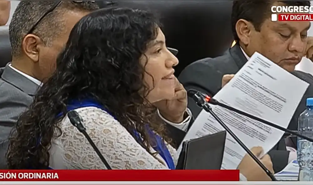 Sonia Delgado aseguró no ser parte de APP y presentó un documento del Jurado Nacional de Elecciones donde solicitó su desafiliación por afiliación indebida. | Foto: Congreso. Sonia Delgado aseguró no ser parte de APP y presentó un documento del Jurado Nacional de Elecciones donde solicitó su desafiliación por afiliación indebida. | Foto: Congreso.