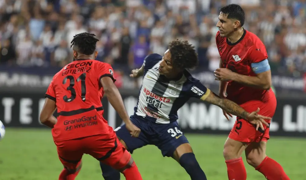 Alianza Lima debutó en la Copa Libertadores ante Club Libertad de Paraguay. Foto: La República/Carlos Félix