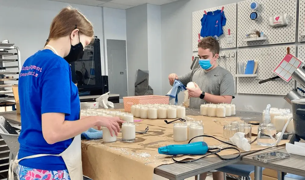 Una empresa de Nueva Jersey, Beloved Bath, apoya a personas con autismo en su búsqueda de empleo, frente a una alta tasa de desempleo en esta población. Foto: NJ Mom Una empresa de Nueva Jersey, Beloved Bath, apoya a personas con autismo en su búsqueda de empleo, frente a una alta tasa de desempleo en esta población. Foto: NJ Mom