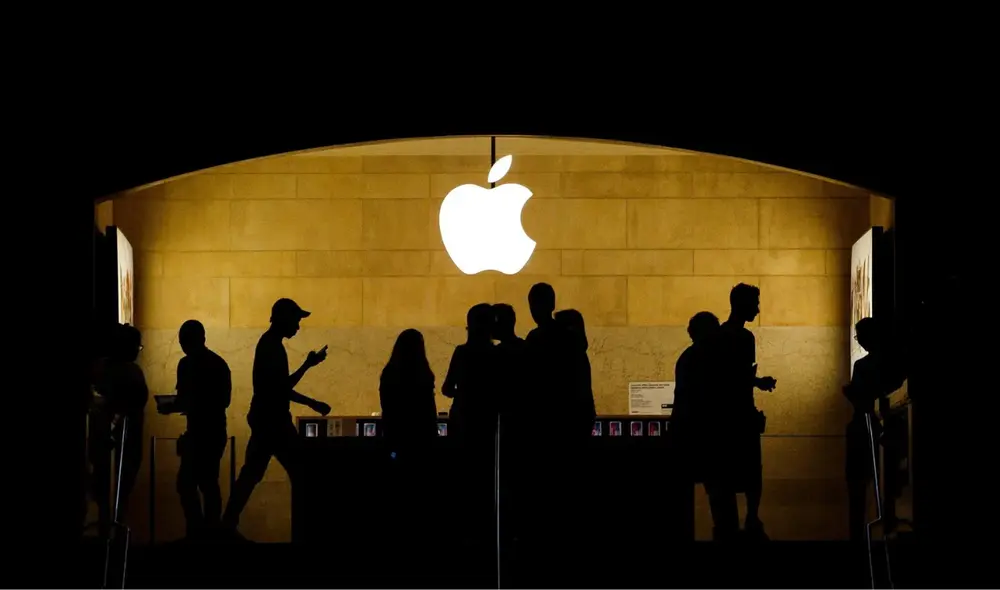 La guerra comercial entre Estados Unidos y China, impulsada por Donald Trump, impactó negativamente los mercados financieros globales, afectando a gigantes como Apple.