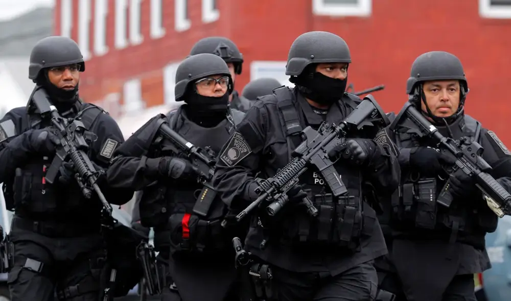 SWAT irrumpió en la casa equivocada en Carolina del Norte, lo que provocó una demanda por abuso de poder. Foto: Episcopal News Service.