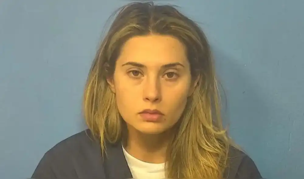 Christina Formella enfrenta acusaciones por mantener una relación sexual inapropiada con un estudiante. Foto: Fiscalía del Condado de DuPage. Christina Formella enfrenta acusaciones por mantener una relación sexual inapropiada con un estudiante. Foto: Fiscalía del Condado de DuPage.