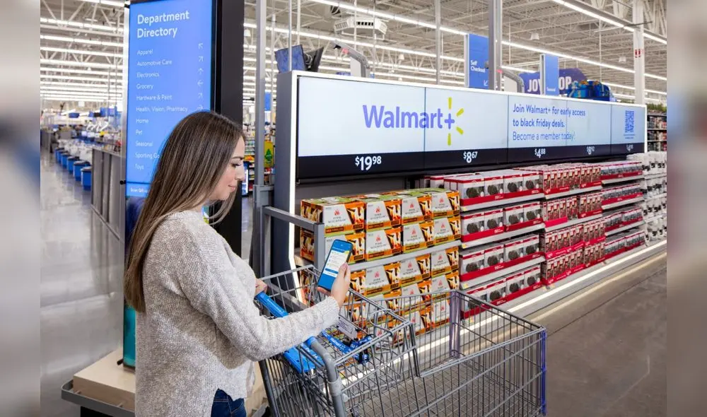 Cadenas como Walmart se alistan para atender a sus clientes durante Semana Santa en su horario habitual. Foto: Walmart