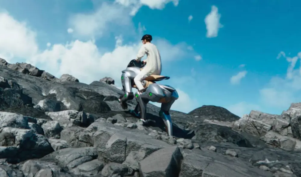 Así es el nuevo vehículo inspirado en un caballo y en una moto. Foto: CNN