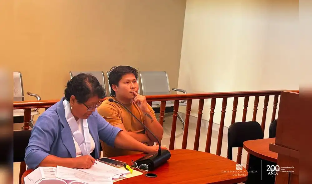 Marden Daniel Paifa Mozombite, de 24 años, aceptó su culpa en un caso de violencia familiar y fue sentenciado a un año y nueve meses de pena privativa de libertad suspendida.