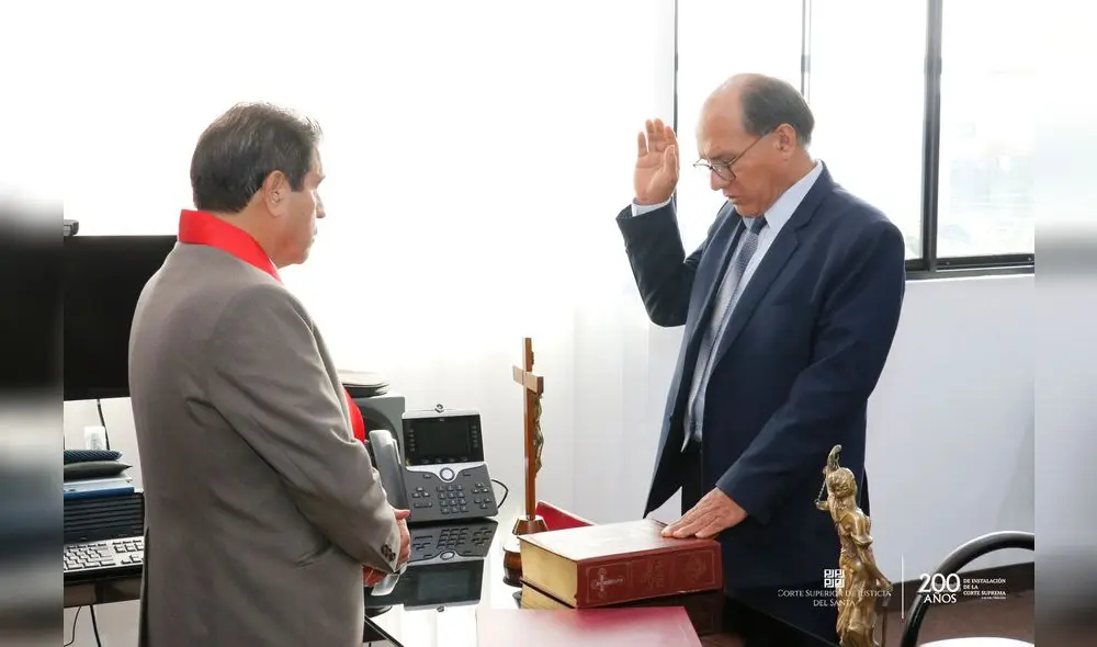 Su experiencia incluye roles como asistente judicial, secretario de sala y relator, además de haber sido juez supernumerario.