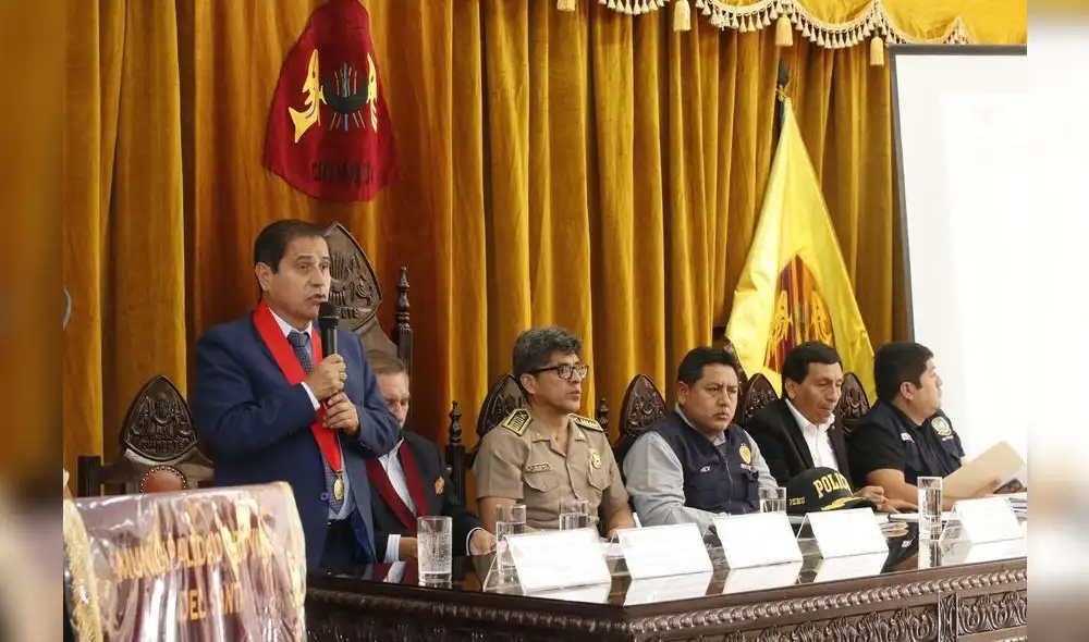 El magistrado destacó la importancia de la prevención en colegios como estrategia contra la inseguridad.