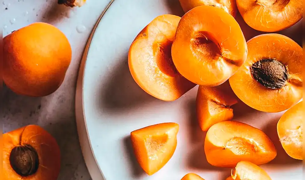 Las variedades de damasco se distinguen por su tamaño, forma y aroma, y suelen obtenerse mediante injertos. Foto:
