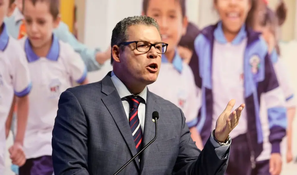 Ministro de Educación invitó a transportistas a sumarse al diálogo y evitar paro. Foto: La República Ministro de Educación invitó a transportistas a sumarse al diálogo y evitar paro. Foto: La República