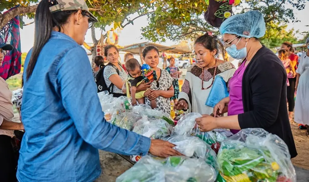 El Hambre Cero es una iniciativa que da el Gobierno de Colombia a las familias más pobres. Foto: composición LR/ X El Hambre Cero es una iniciativa que da el Gobierno de Colombia a las familias más pobres. Foto: composición LR/ X