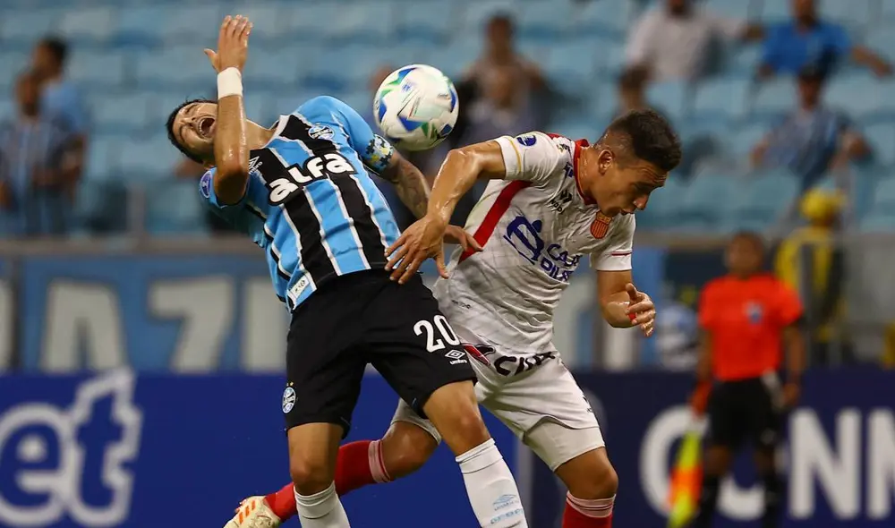 Atlético Grau y Gremio jugaron en Brasil por el Grupo D. Foto: AFP
