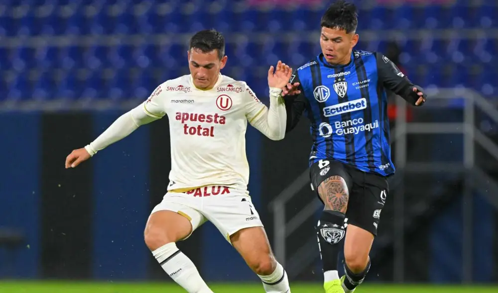 Universitario enfrentó a Independiente del Valle por la fecha 2 de la Copa Libertadores. Foto: AFP