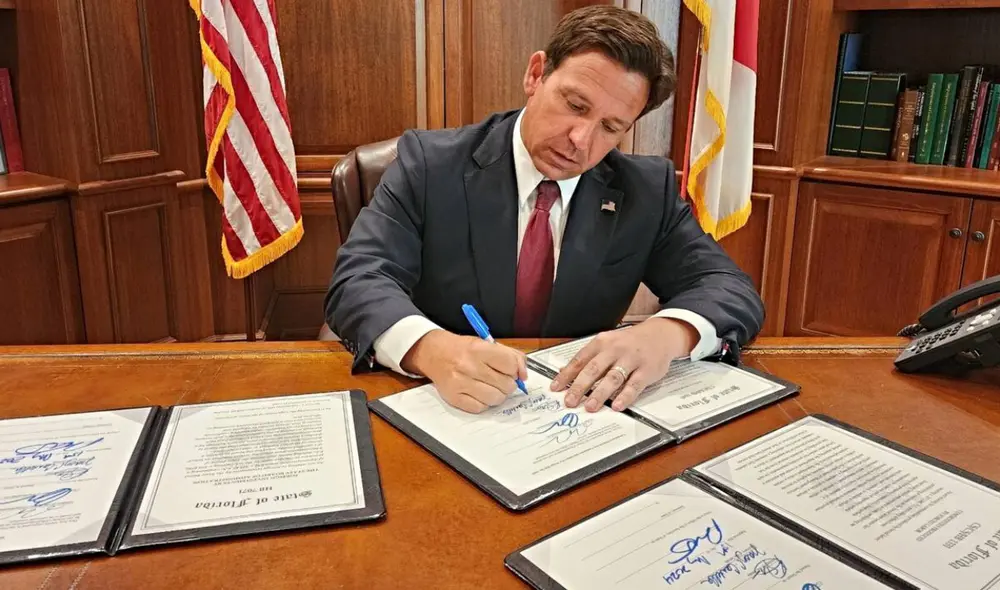 La Enmienda 2 de Florida, aprobada en 2020, establece un aumento progresivo del salario mínimo. Foto: Gobierno de Florida