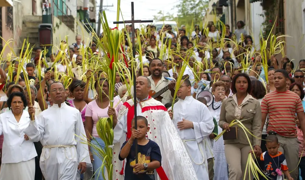 La Semana Santa 2025 invita a la reflexión sobre los valores de la fe cristiana, como el sacrificio o la esperanza. Foto: composición LR/Andina La Semana Santa 2025 invita a la reflexión sobre los valores de la fe cristiana, como el sacrificio o la esperanza. Foto: composición LR/Andina